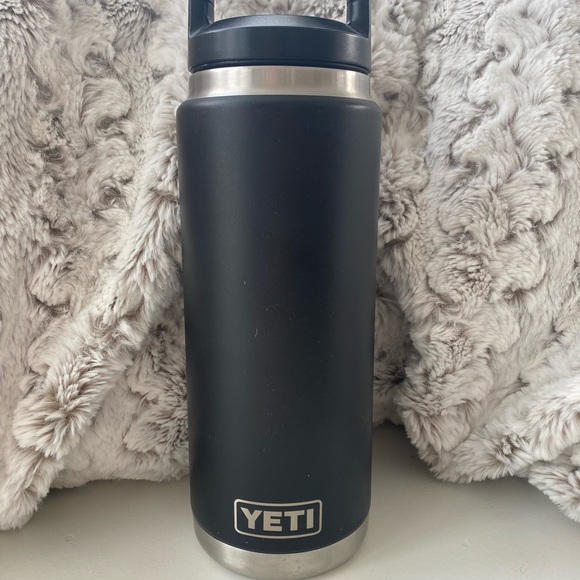 Magnolia Market Yetti Water Bottle - Picture 4 of 5